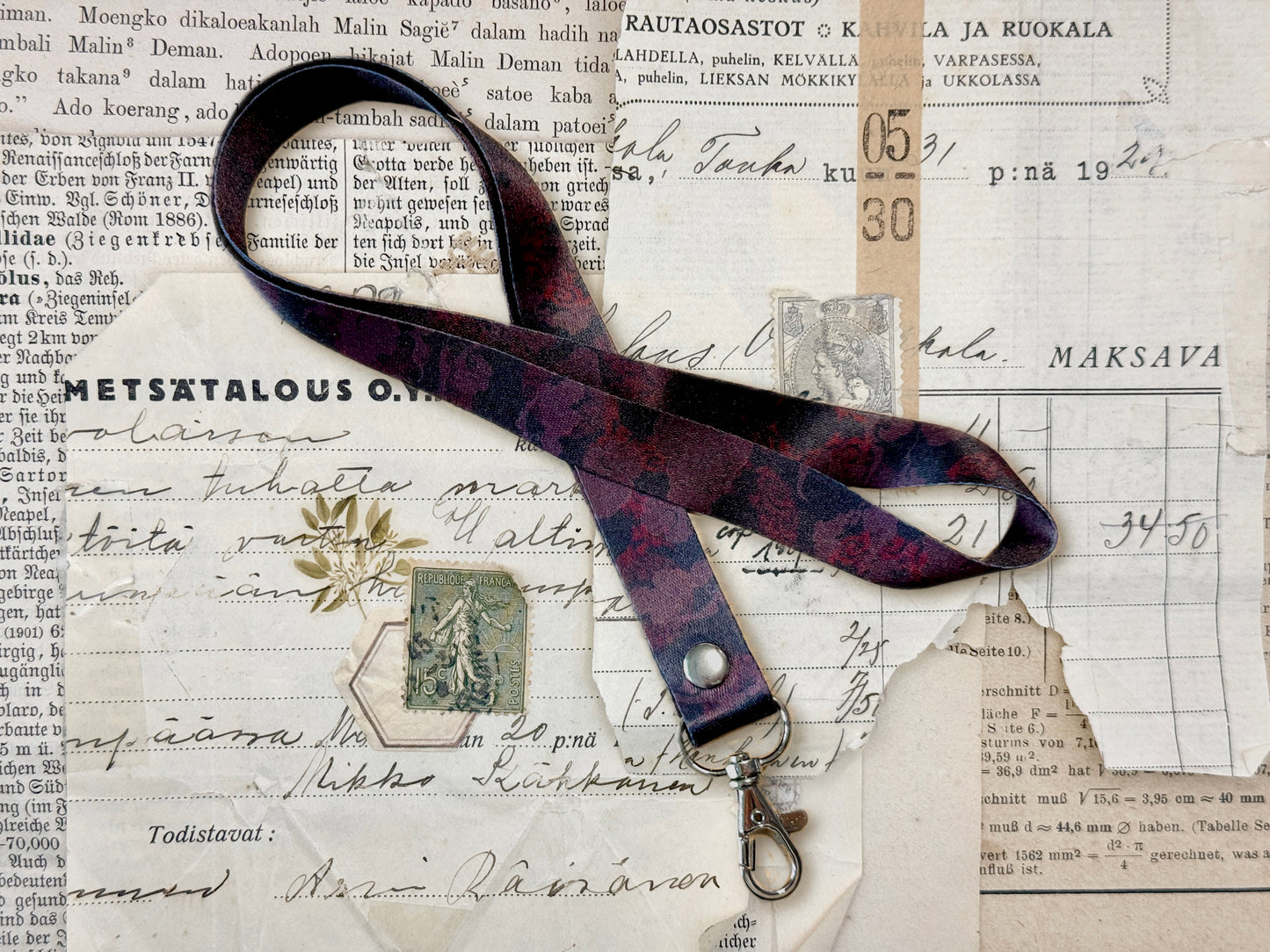 Yiling Cloud | Long Lanyard