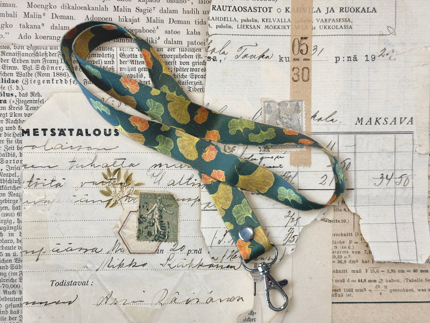 White Ginkgo | Long Lanyard